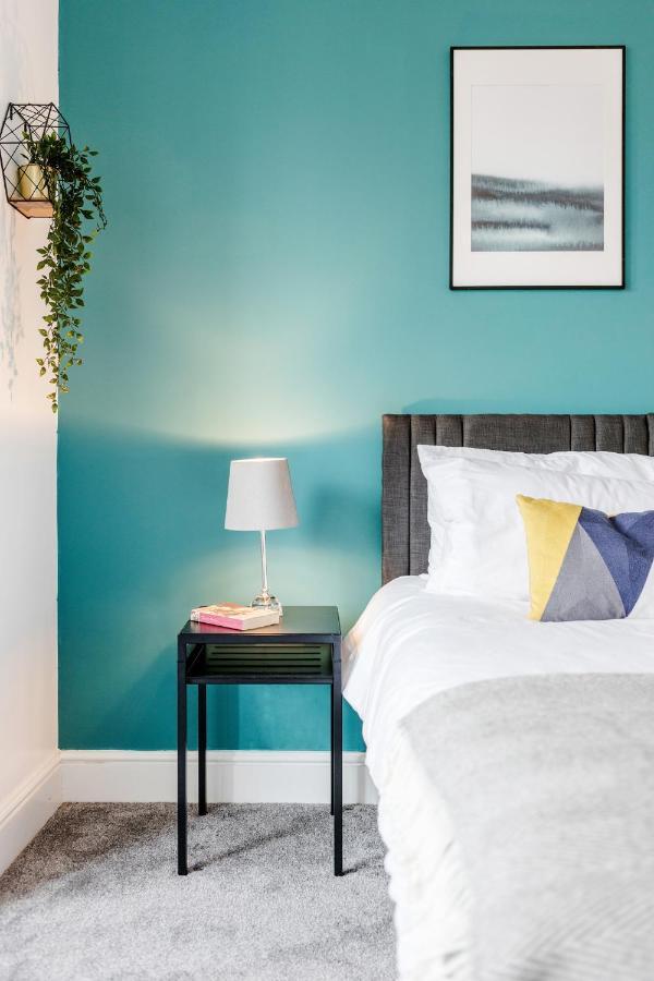 Business & Leisure 2 Bedroom & Parking By Damask Homes Apartment *