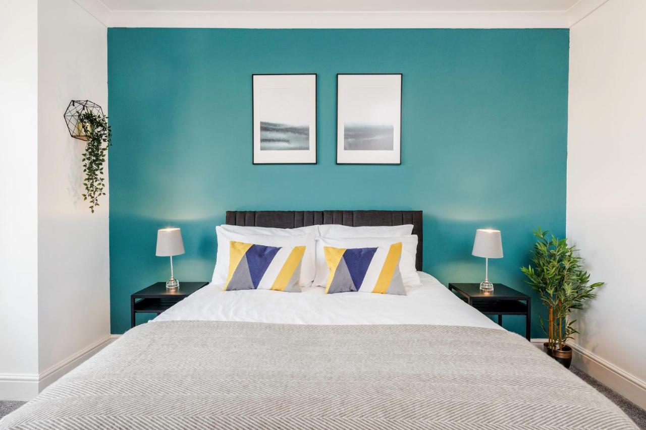Business & Leisure 2 Bedroom & Parking By Damask Homes *