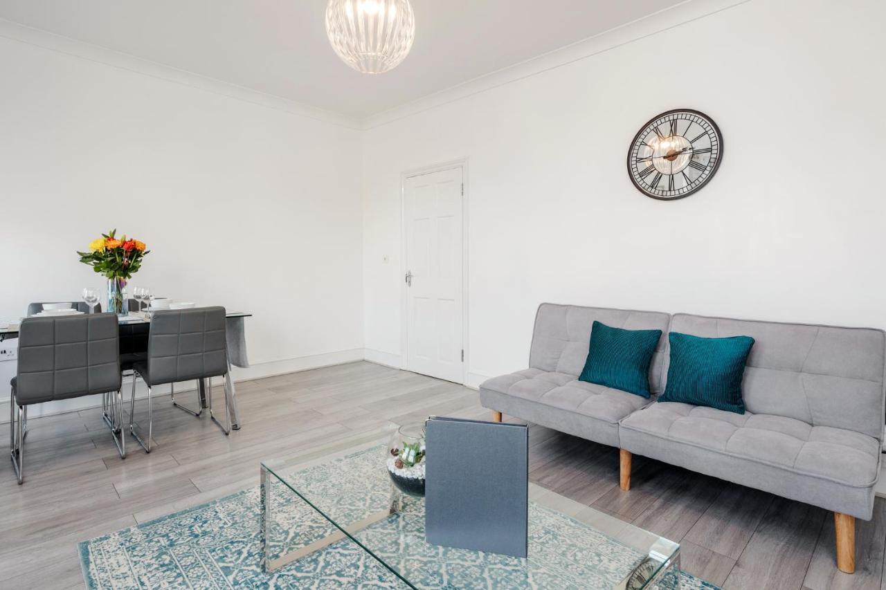 Business & Leisure 2 Bedroom & Parking By Damask Homes