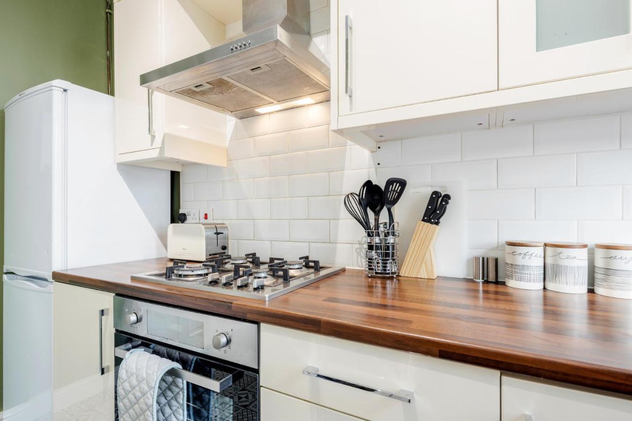 Business & Leisure 2 Bedroom & Parking By Damask Homes Apartment